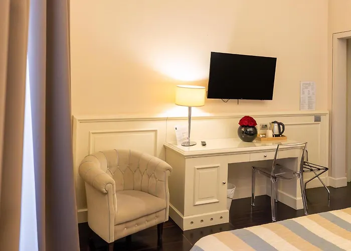 オテル パートリア 4* ピストイア